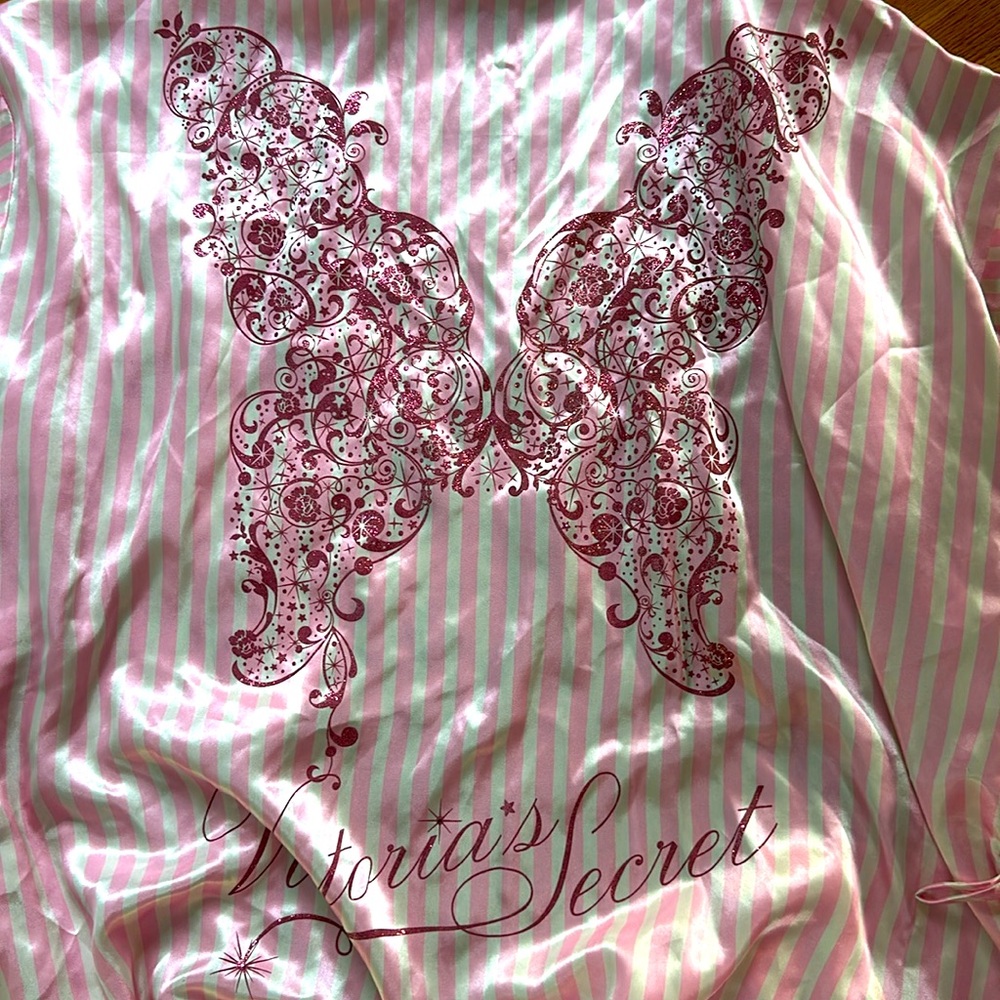 Victoria Secret Angel Satin Robe
